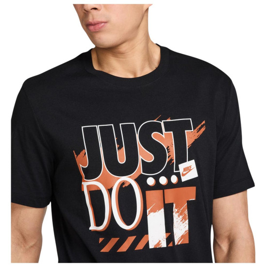 Nike Ανδρική κοντομάνικη μπλούζα Sportswear Club Seasonal Graphic T-Shirt